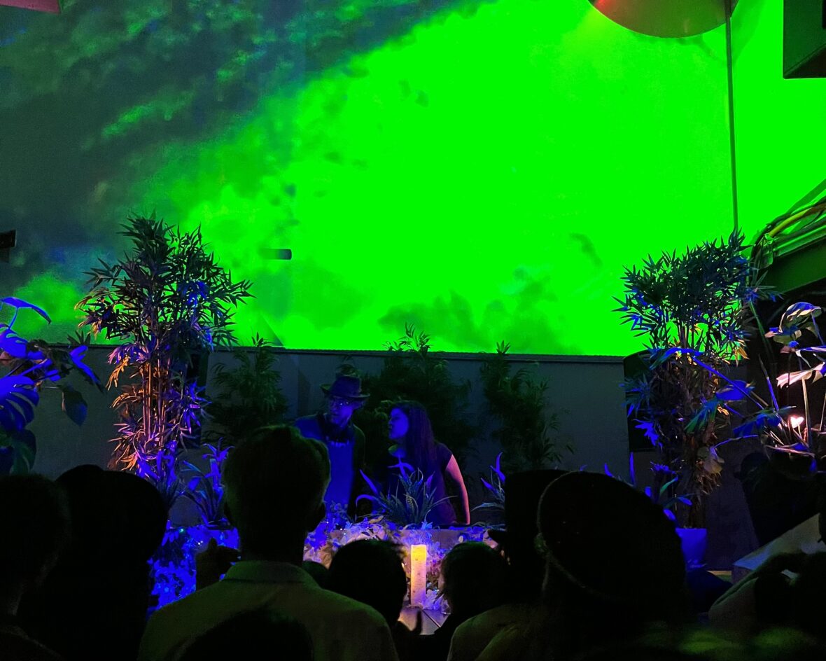 Acid Pauli during a set change.